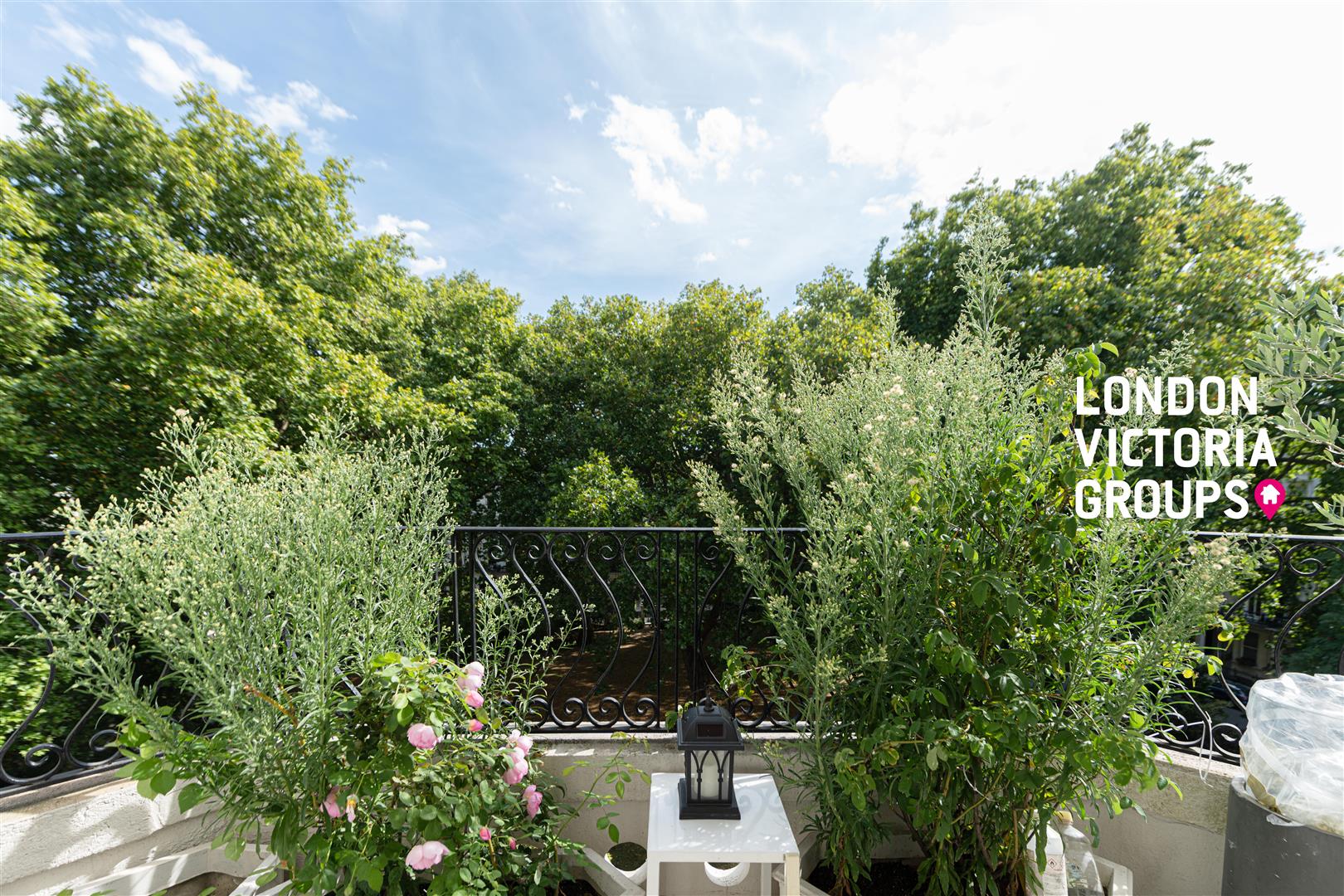 5 Ennismore Gardens, London